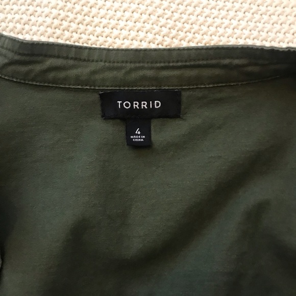 Womens torrid green jacket - Picture 3 of 9